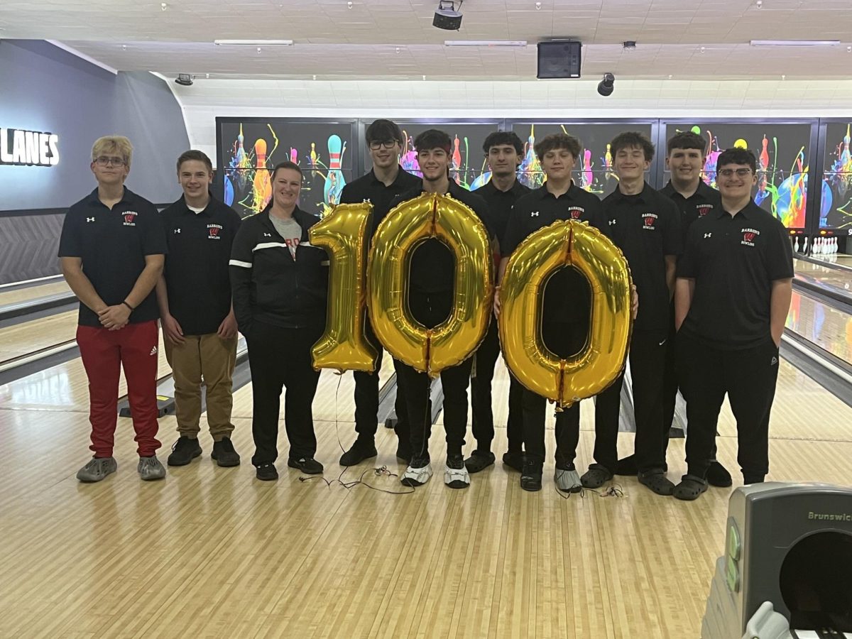 Woodbridge Bowling Team with Coach Small